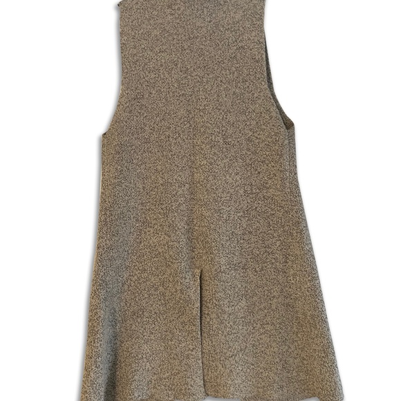 LONG KNIT VEST (MED) - Picture 2 of 2